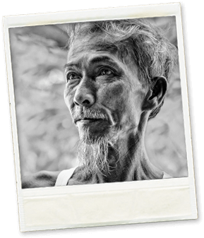 Portrait d'un vieil homme vietnamien